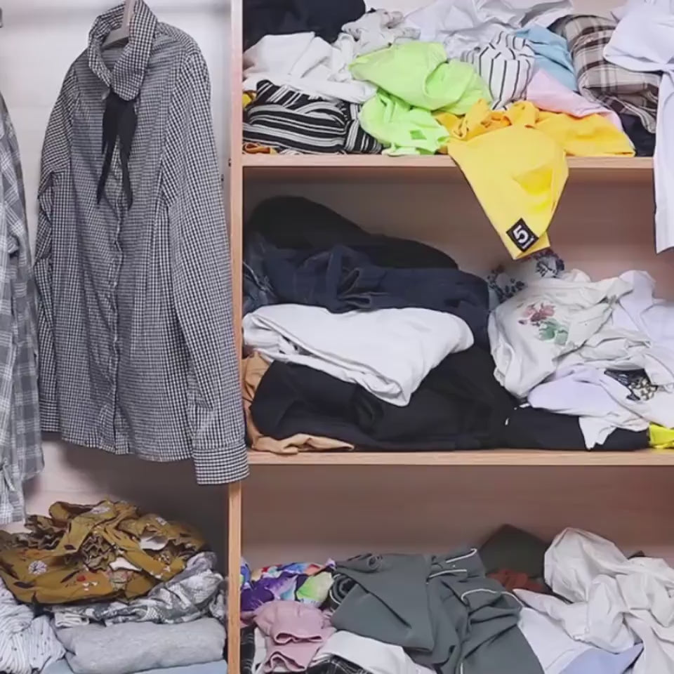 Clothes contain artifacts. Lazy people fold artifa